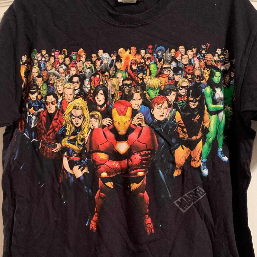 Marvel Heroes Group Tee